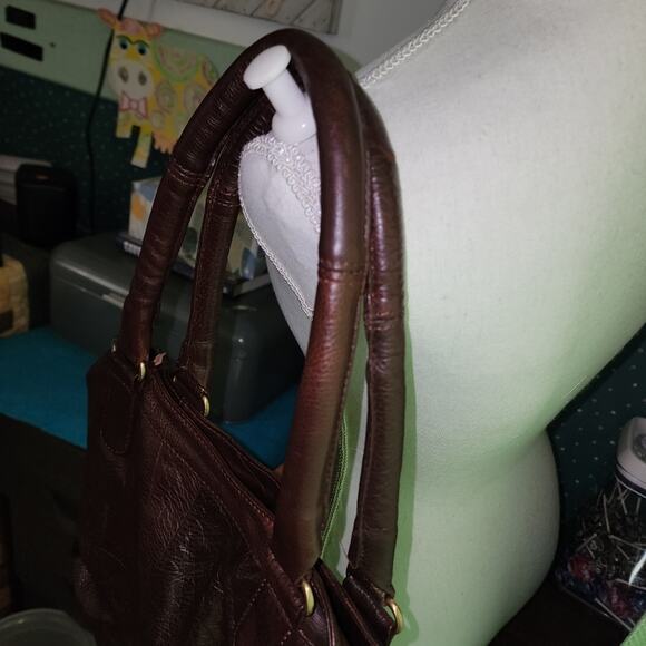 AUTHENTIC LEATHER EUC 100% LEATHER SHOULDER BAG - Picture 5 of 8